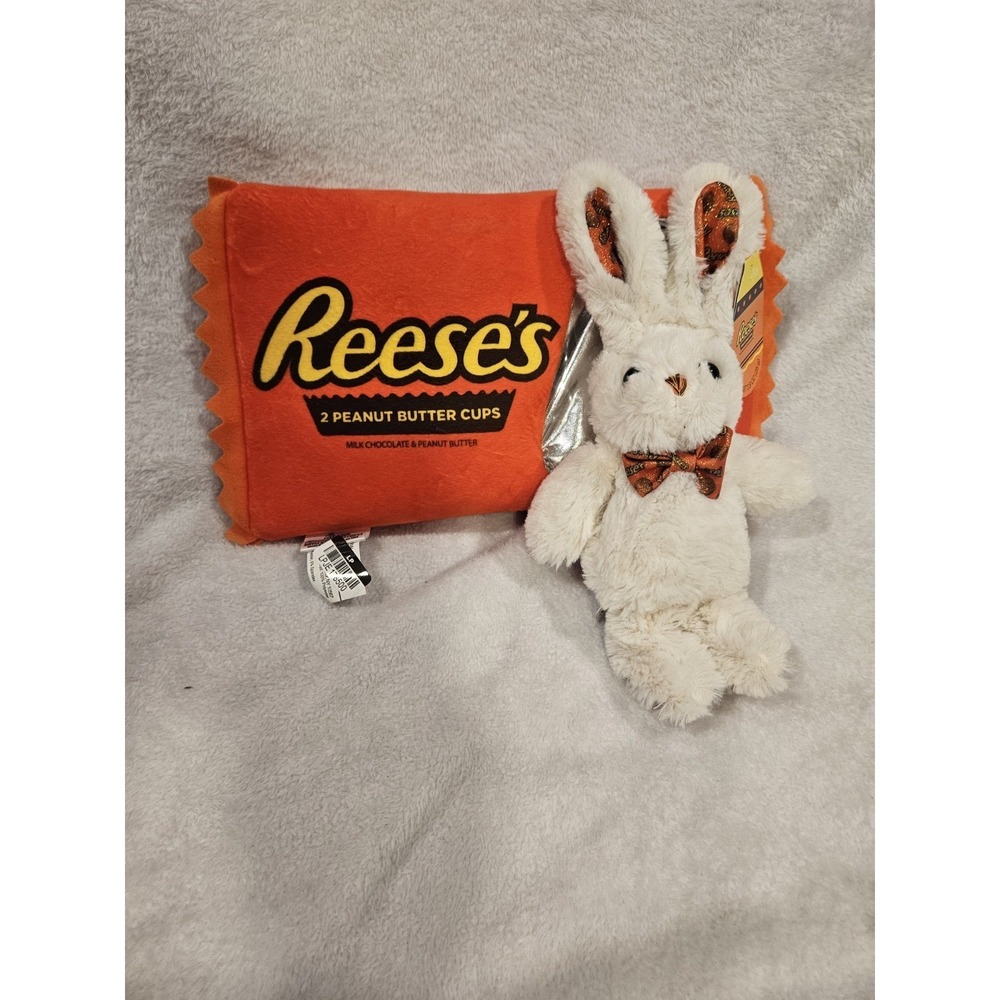 Reeses Plush Lot 2 Stuffed Toys Hershey Candy Bunny and Zipper Pouch Pouch